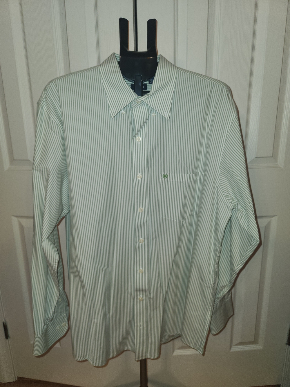 Izod Men's Light Green Striped Dress Shirt